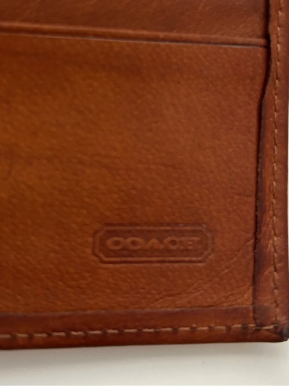 COACH Men’s Vintage Leather Bi-fold Wallet